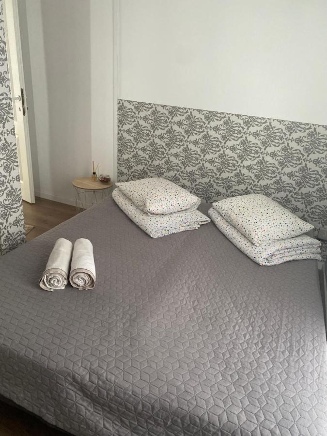 Apartamento Fressh House Sincraieni Exterior foto
